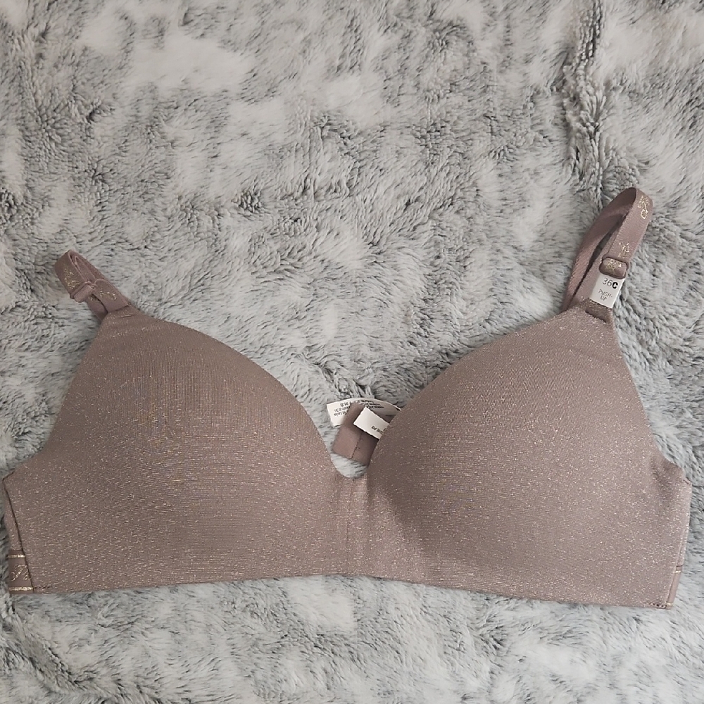 VS PUSH UP WEAR EVERYWHERE